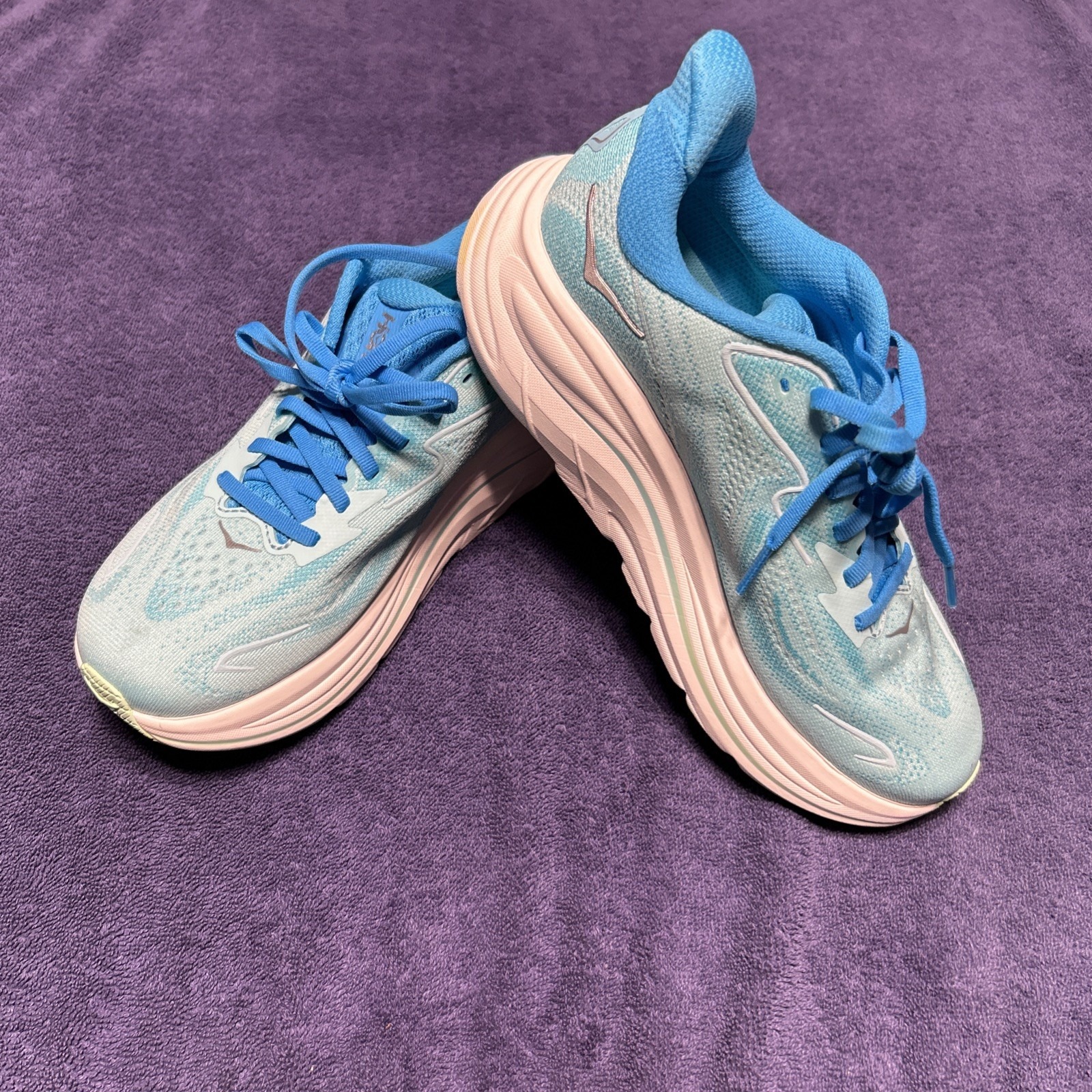 Hoka Clifton Running Shoe Women's Size 7d Skyward Blue/Ciero Blue Nwob